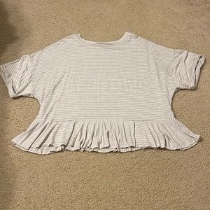 Woman’s Ruffled Top